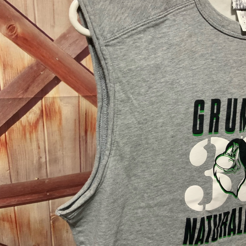 Walt Disney’s grumpy naturally, tank top, cool graphics. SZ medium. Euc. - Picture 5 of 5